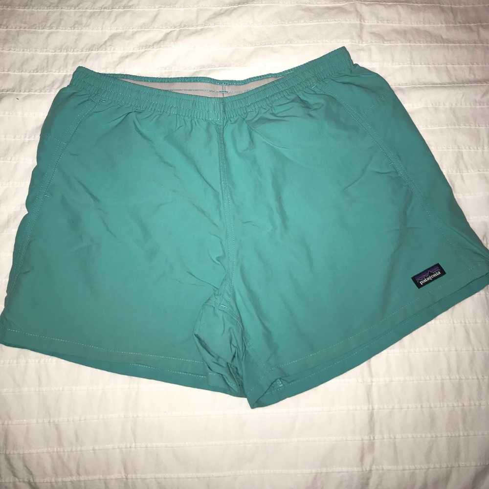 Strait Blue Patagonia woman’s baggie shorts